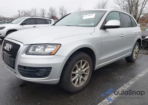 2010 Audi Q5 3.2 Premium z USA, uszkodzony, nr VIN WA1CKAFP8AA075178